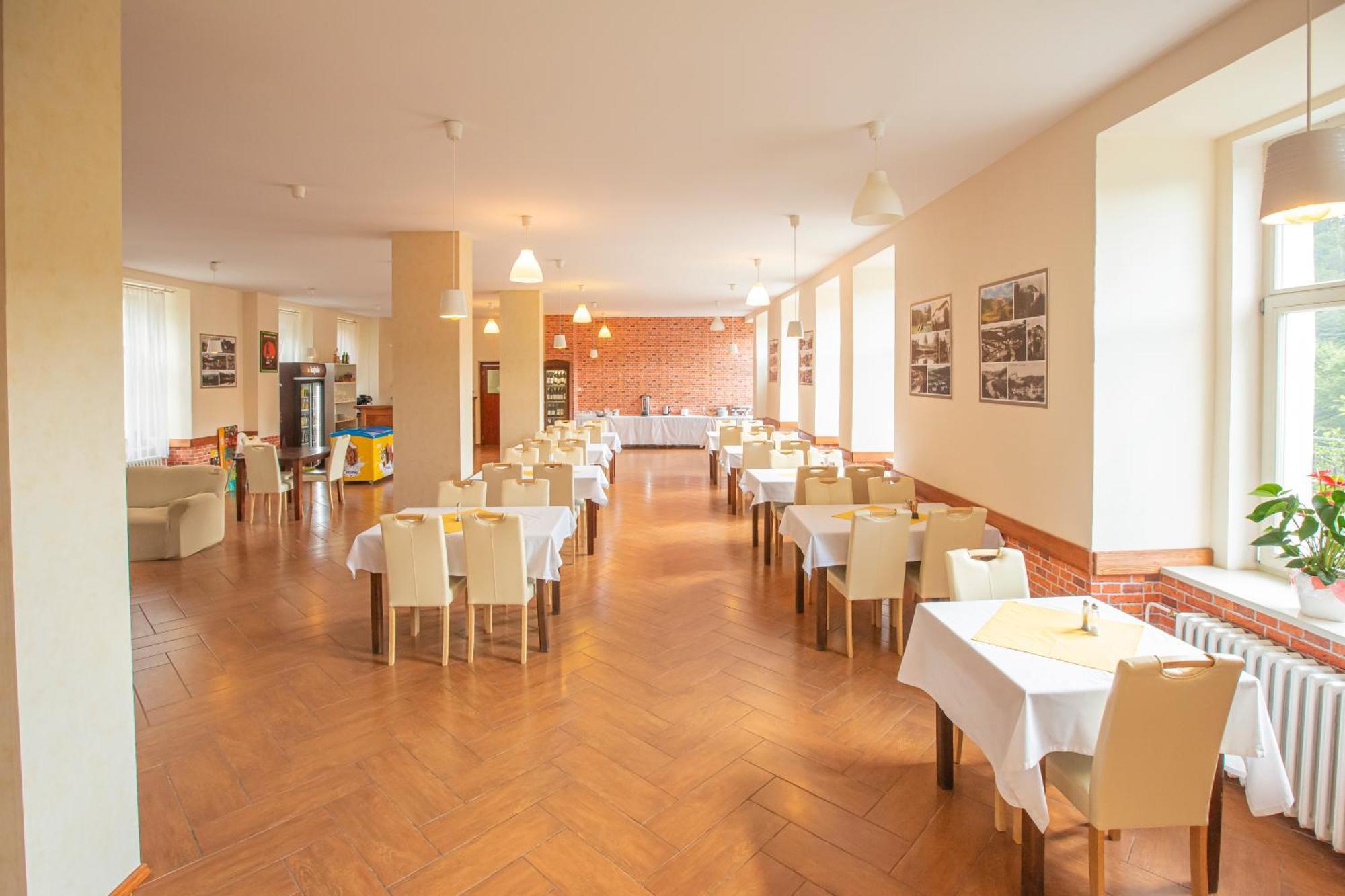 Pension V Parku Cesky Sternberk Extérieur photo